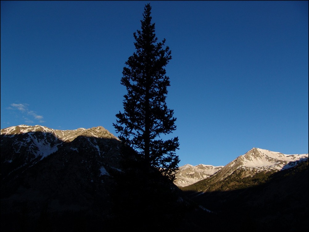 Sunrise hits Granite Mountain and Virginia Peak